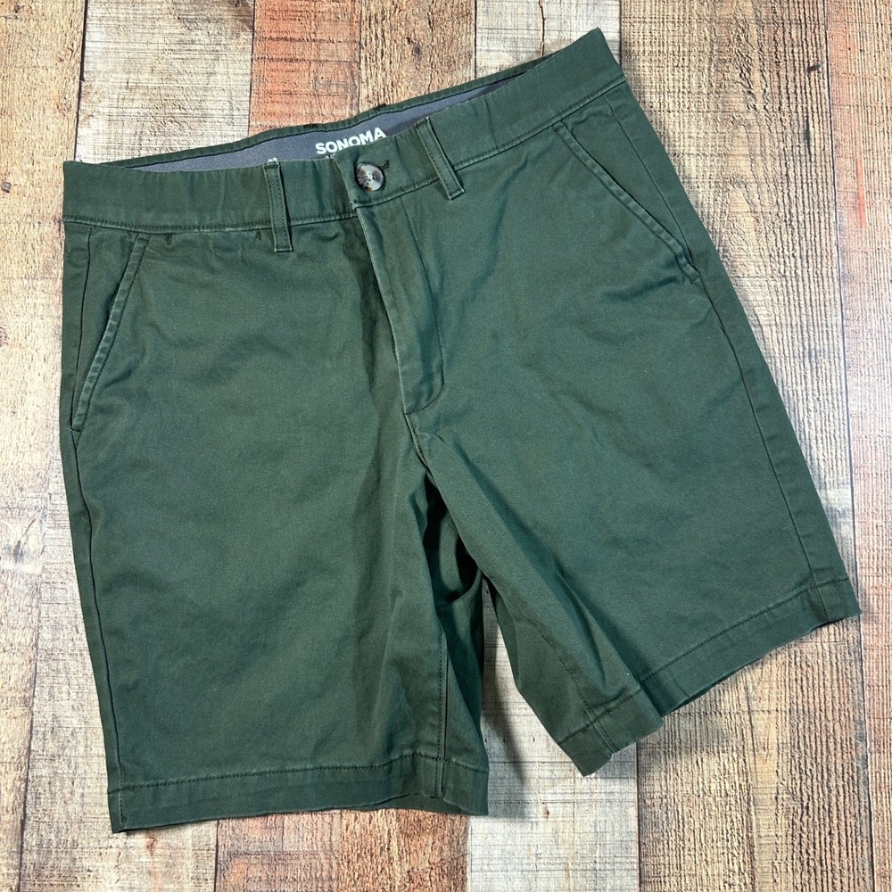 Sonoma Olive Green
Flexwear Chino Shorts Mens Size 33 Stretch Flat Front